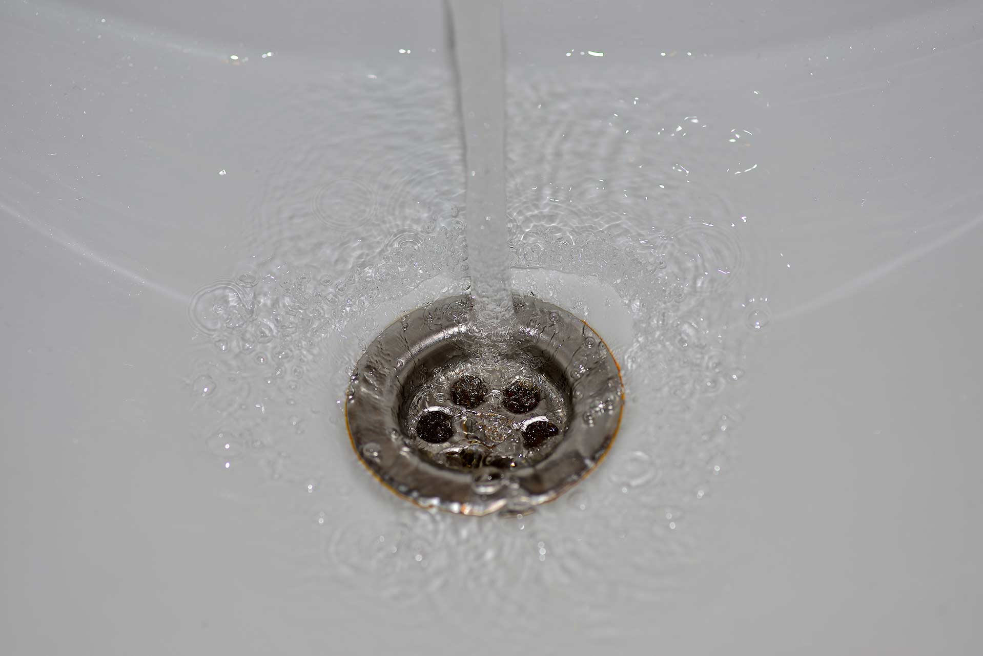A2B Drains provides services to unblock blocked sinks and drains for properties in Uxbridge.